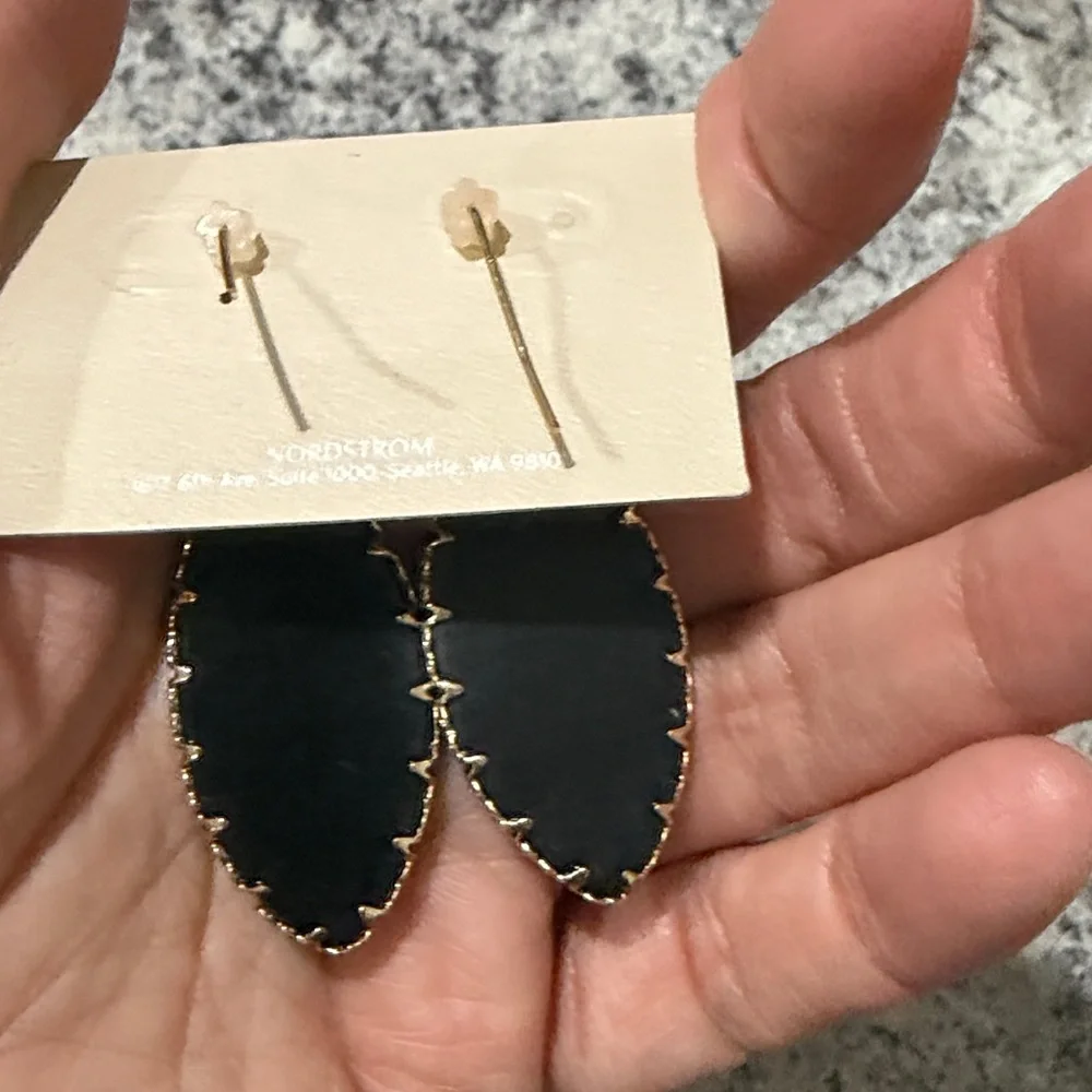 14th & Union Women’s Elegant Wire Wrapped Stone Black Drop Evening Earrings